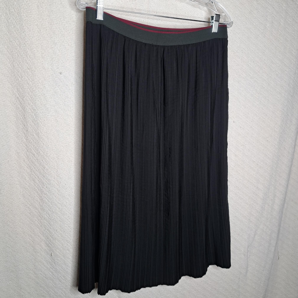 Chic Black A-Line Skirt